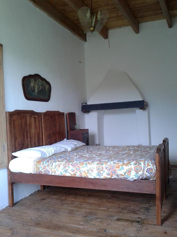 Rural House Rondini Hotel Camposasco Buitenkant foto